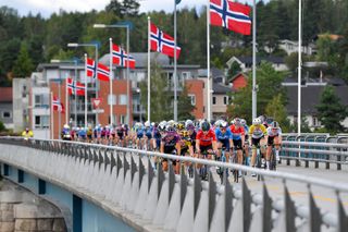 NOREFJELL NORWAY AUGUST 14 A general view of the peloton crossing a bridge during the 7th Ladies Tour Of Norway 2021 Stage 3 a 145k stage from Drammen to Norefjell 791m LTourOfNorway LTON21 UCIWWT on August 14 2021 in Norefjell Norway Photo by Luc ClaessenGetty Images