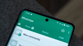 Whatsapp community tab