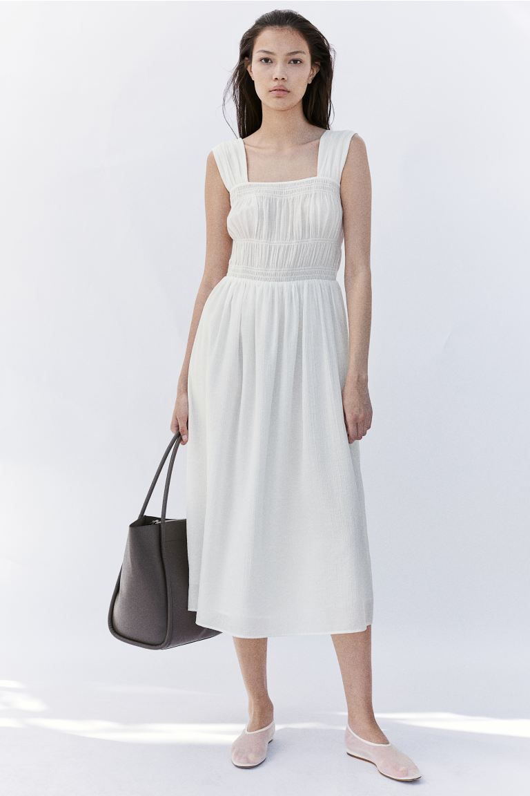 8-low-key-yet-elegant-h-m-trends-to-try-in-2024-who-what-wear