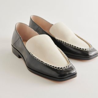 Beny Wide Flats White Black Crinkle Patent