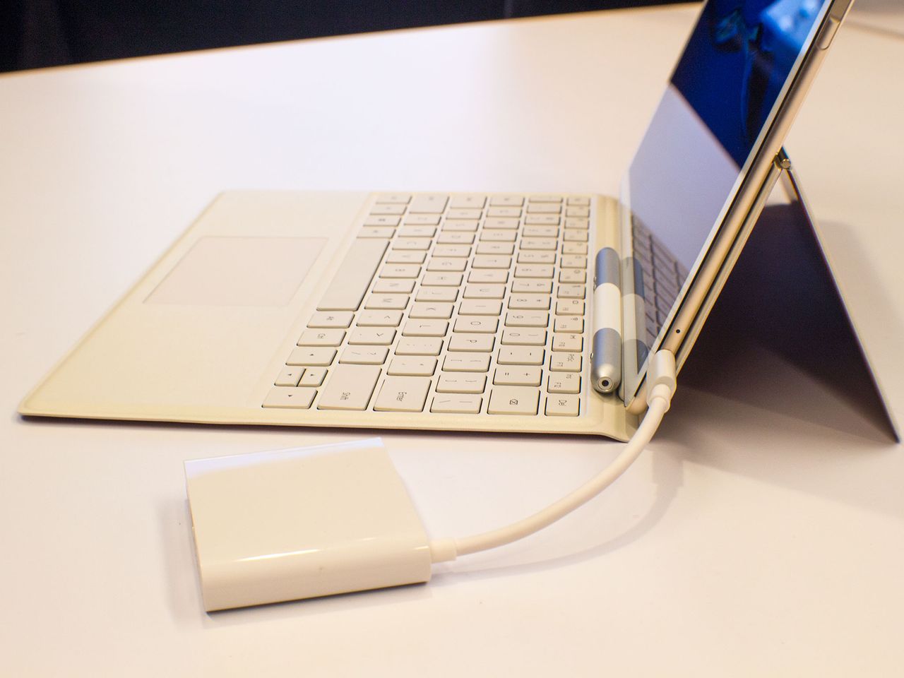 MateBook X