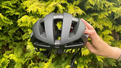 Road bike deals helmet review