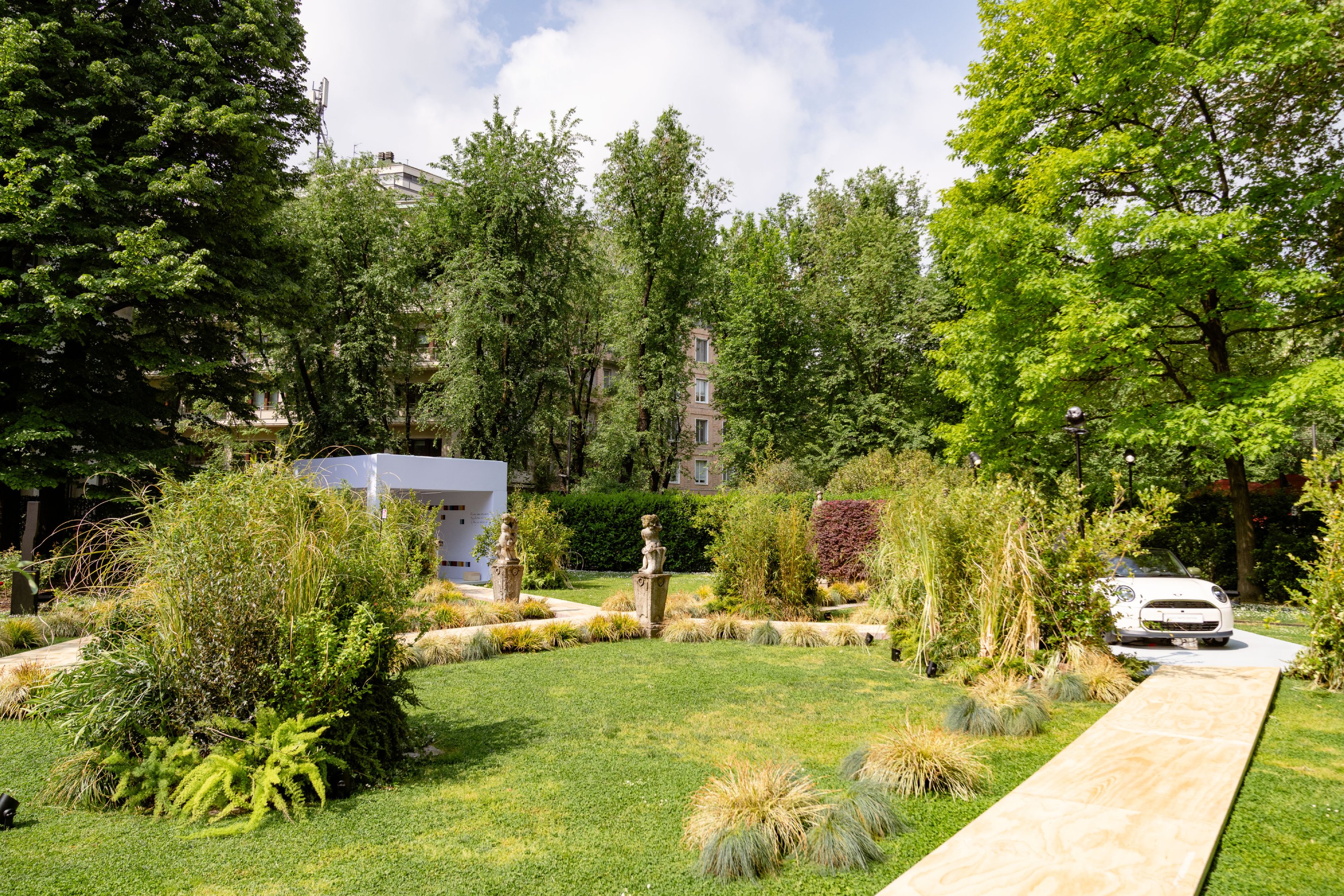 Mini: A Garden of Curiosity with Paul Smith