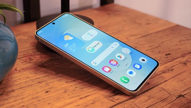 Компания Samsung только что подтвердила, когда состоится дебют Galaxy S26 FE