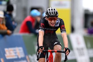 Stage 4 - Tour de Hongrie: Yannis Voisard surprises with summit stage win
