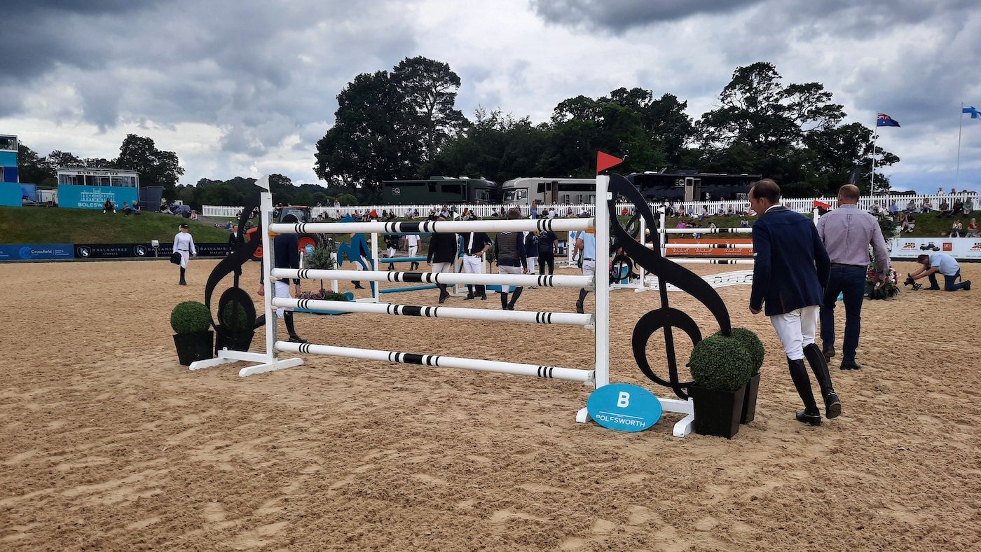 Fence-7B.jpg