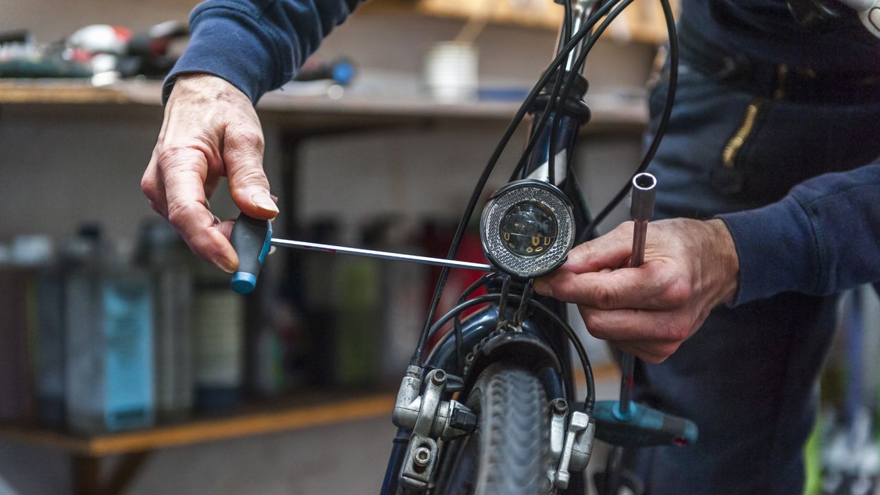 How to choose the best front and rear bike lights