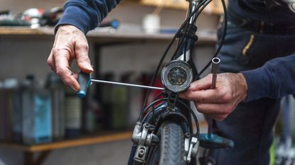 How to choose the best front and rear bike lights