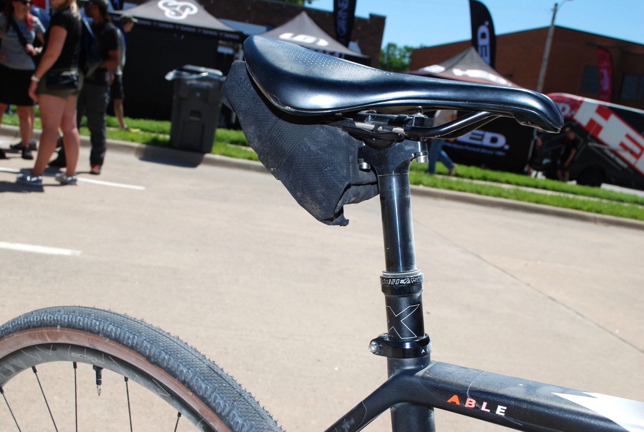 Dropper post for when the gravel riding gets rowdy