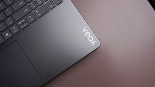 Lenovo yoga pro 9i aura edition