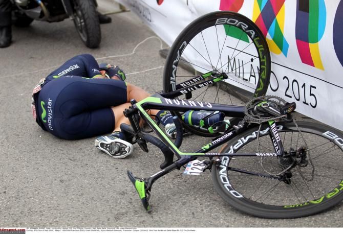 Francisco Ventoso (Movistar) hit the ground