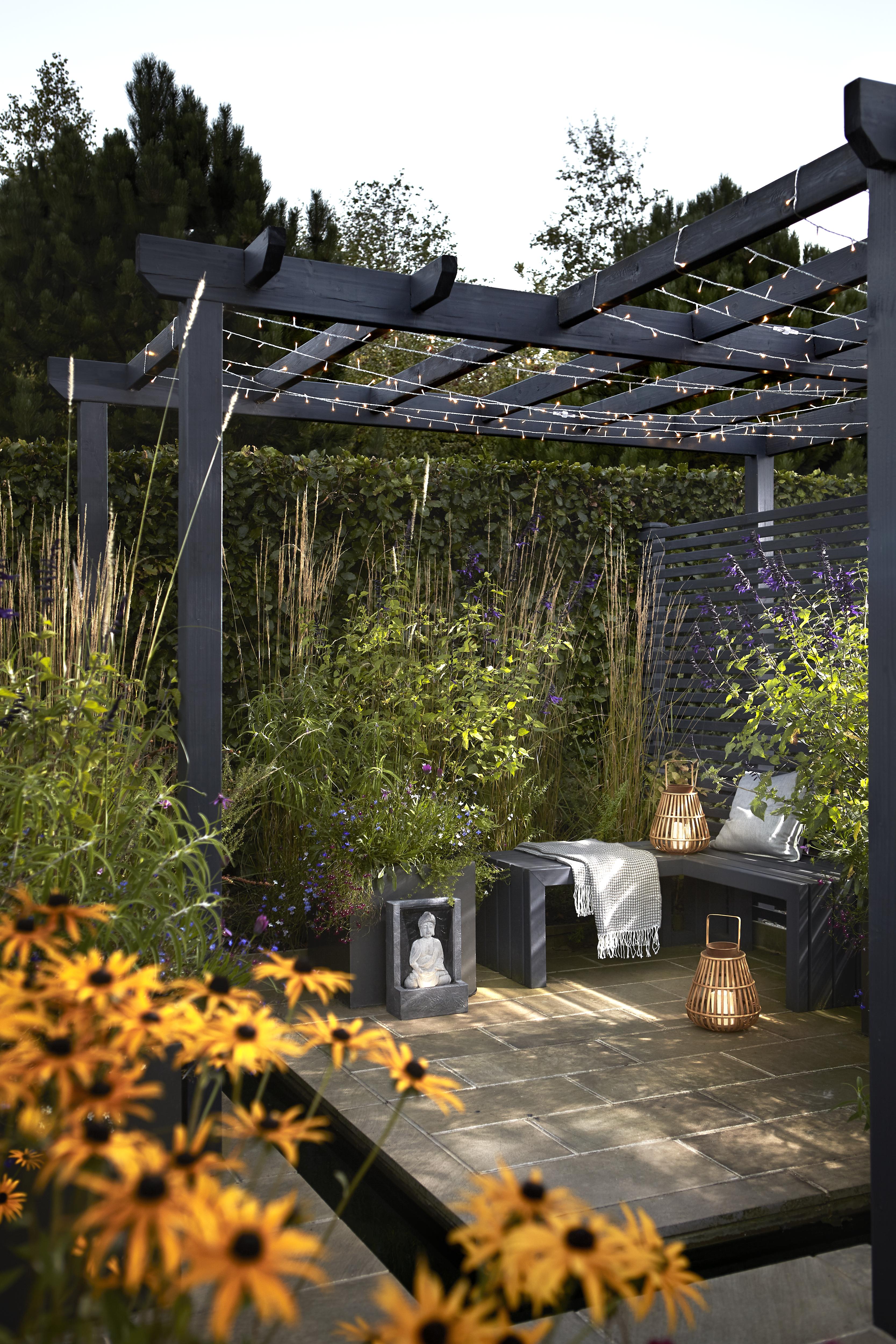 small garden: pergola with lights