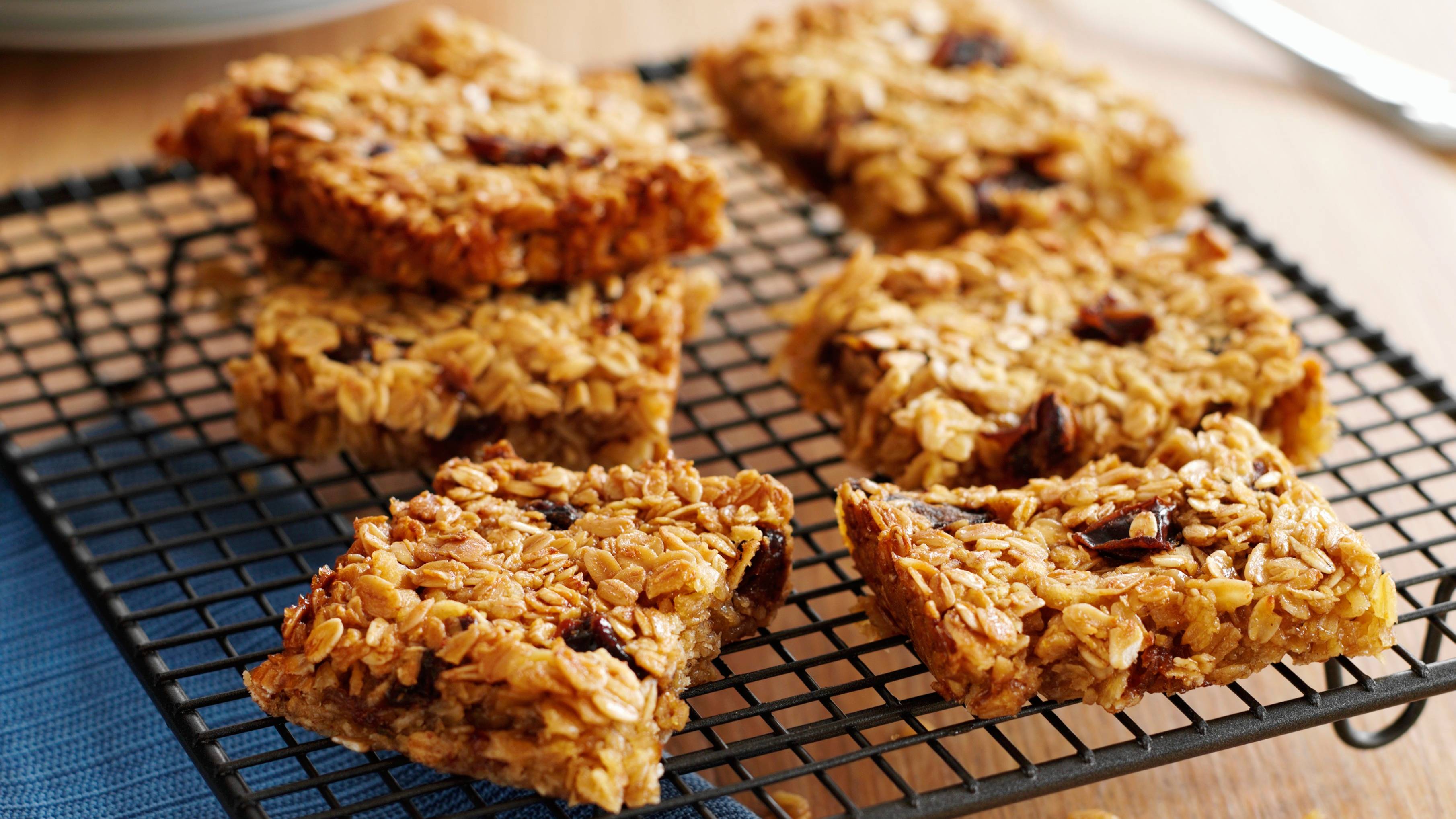 Fruit flapjack recipe GoodTo picture