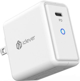 iClever USB-C Adapter