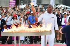 The Olympic Torch Relay Cauldron lit during the ceremony in Marseille on 8 May 2024