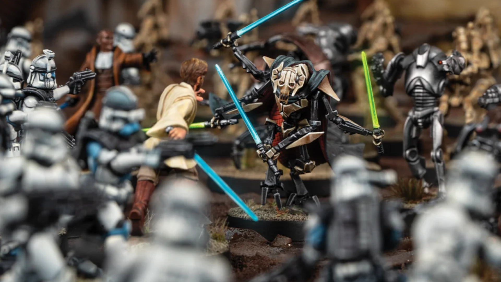 General Grievous model surrounded by droid, Jedi, and Clone miniatures