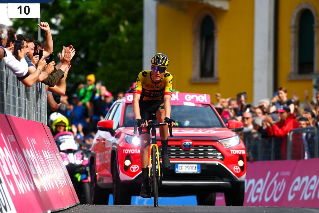 LAVARONE ITALY MAY 25 Gijs Leemreize of Netherlands and Team Jumbo Visma crosses the finishing line on second place during the 105th Giro dItalia 2022 Stage 17 a 168 km stage from Ponte di Legno to Lavarone 1161m Giro WorldTour on May 25 2022 in Lavarone Italy Photo by Tim de WaeleGetty Images