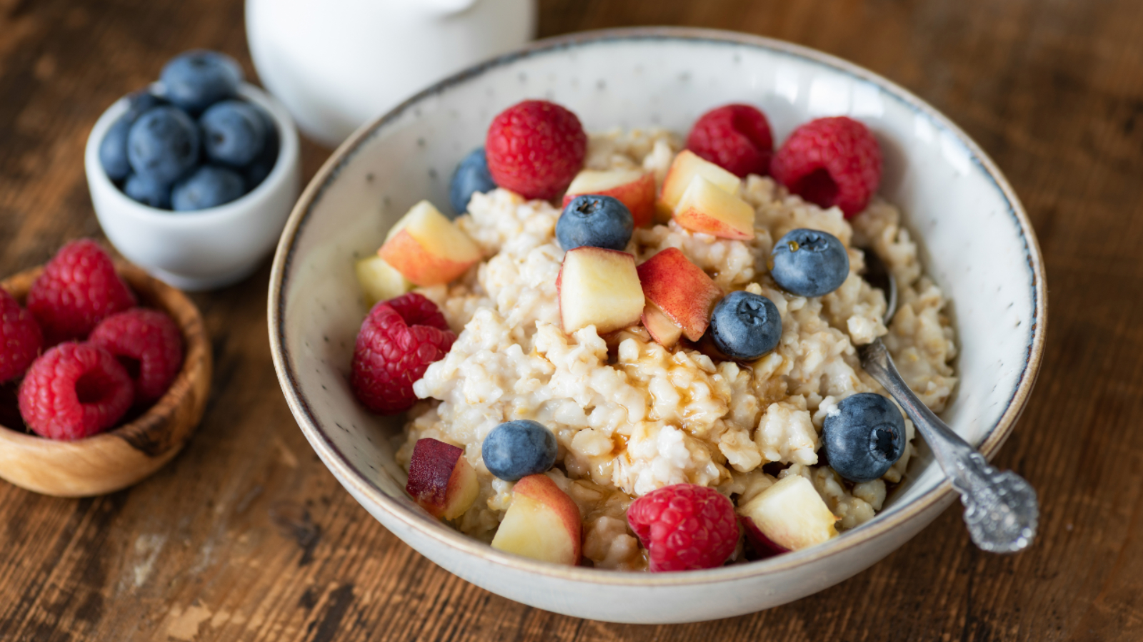 Bowl of porridge with berries