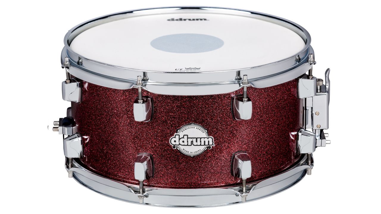 Red Sparkle 13"x7"