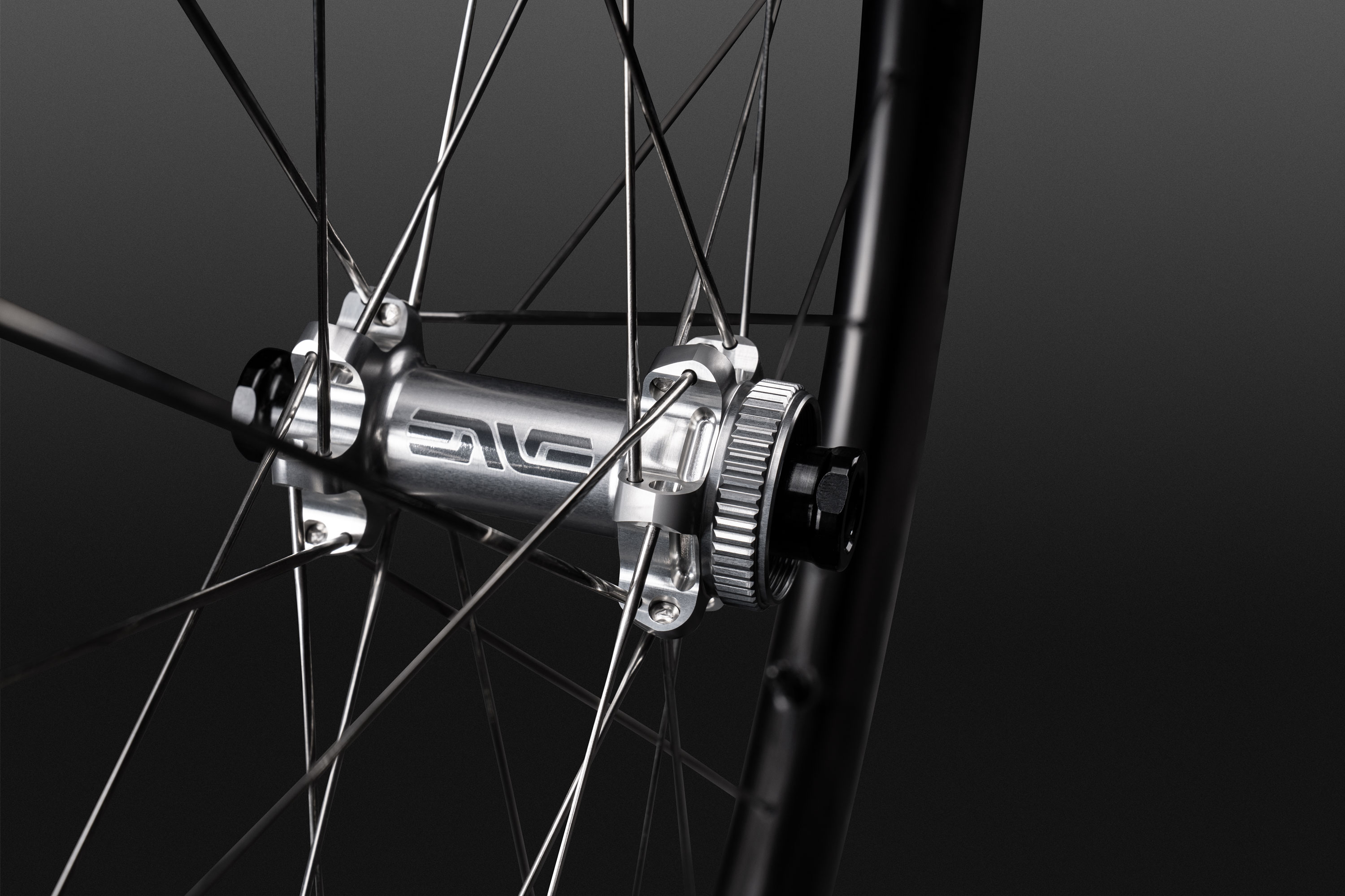 An ENVE SES 4.5 Pro wheel hub 