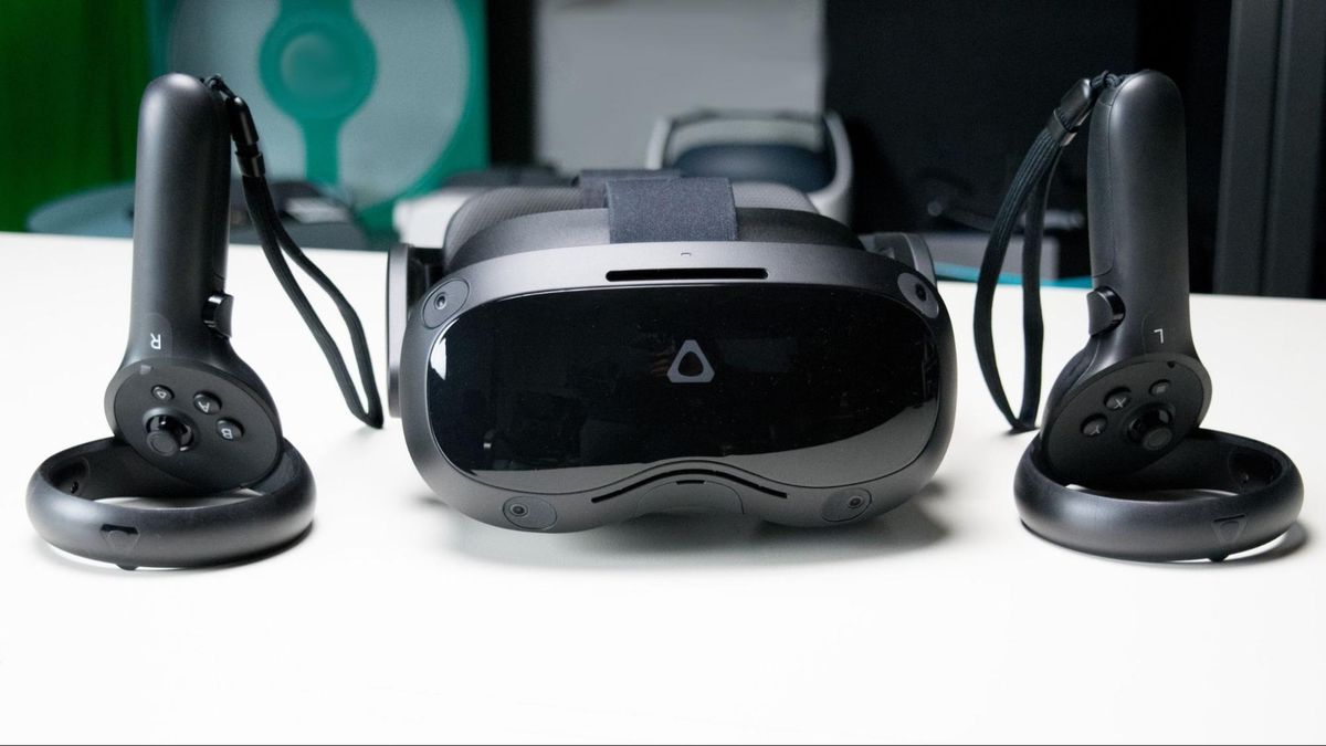 HTC Vive Focus 3 Review: The Best VR Headset You Don’t Want | Tom's ...