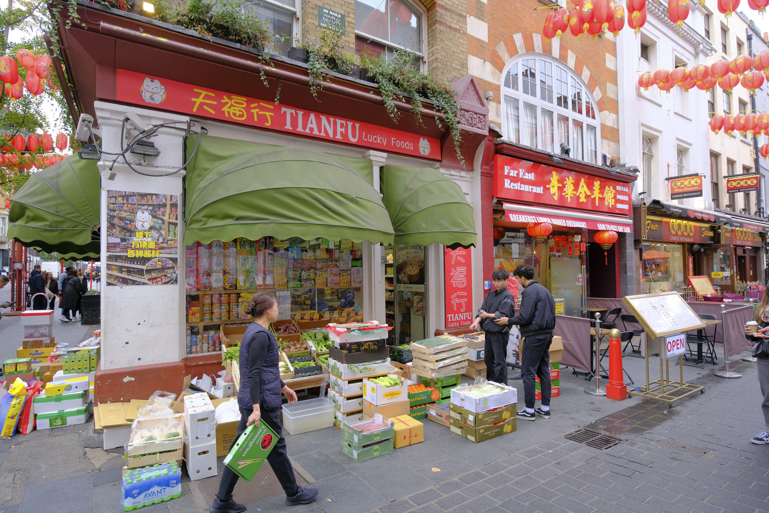 Fujifilm X-T30 III sample images – street scenes in London's China Town