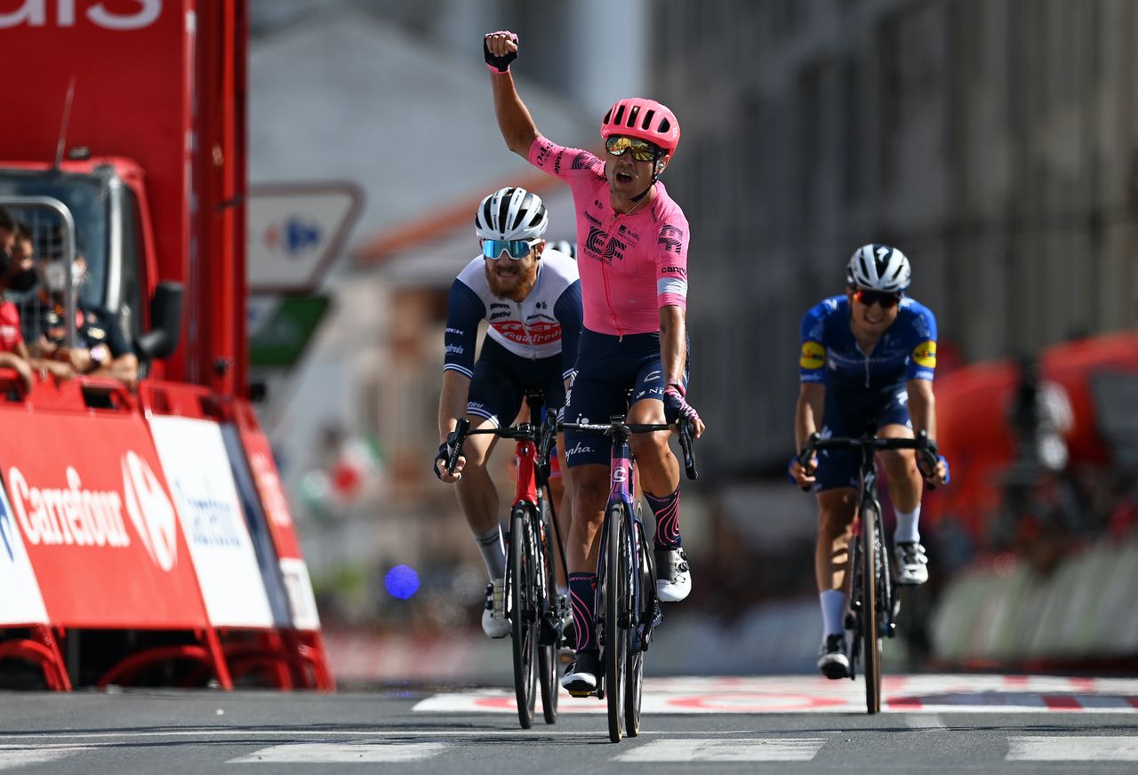 Magnus Cort wins stage 19 of the 2021 Vuelta a España