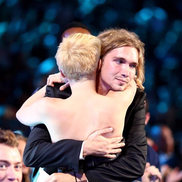 miley win