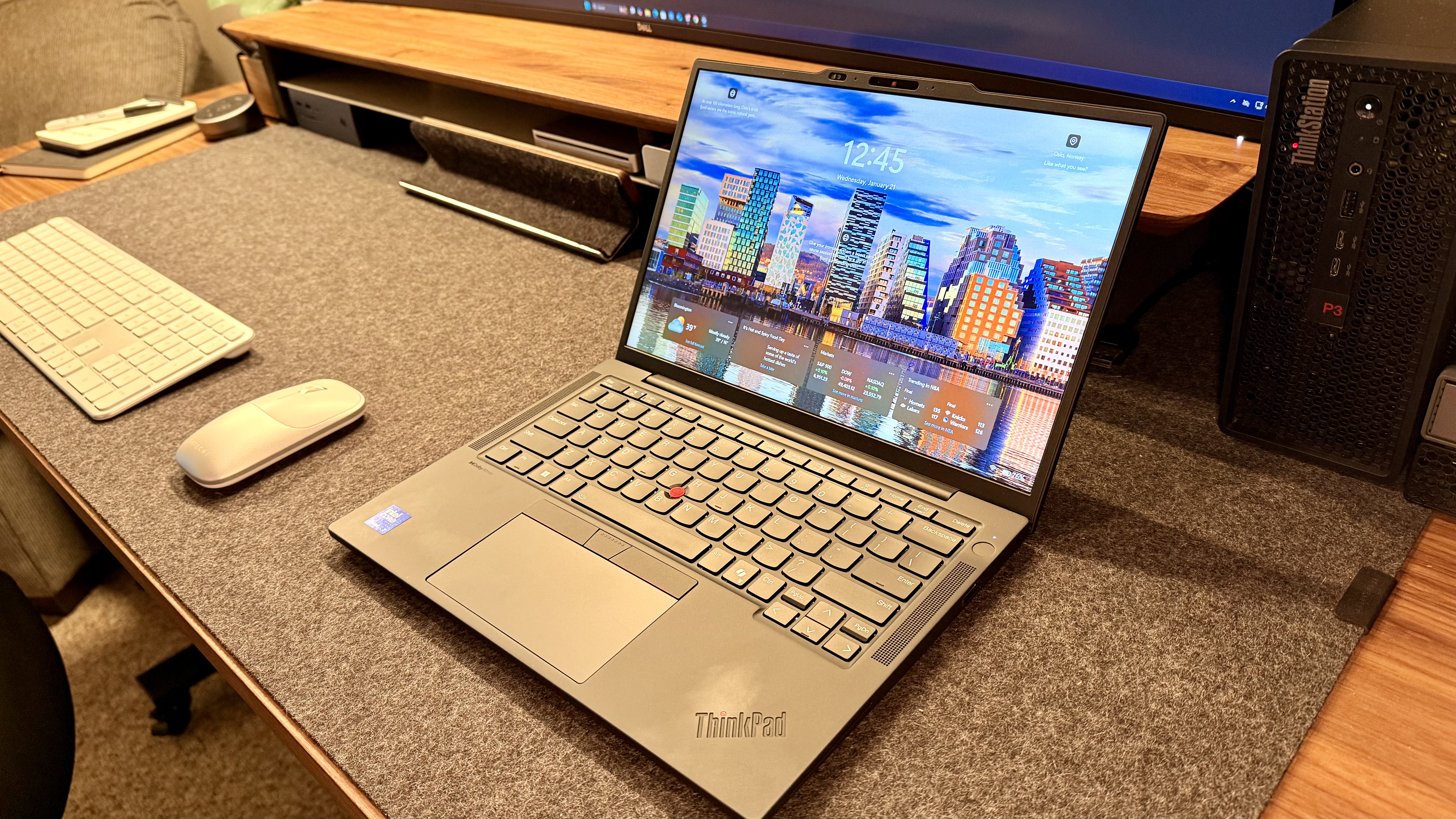 Lenovo | ThinkPad X13 Gen 6