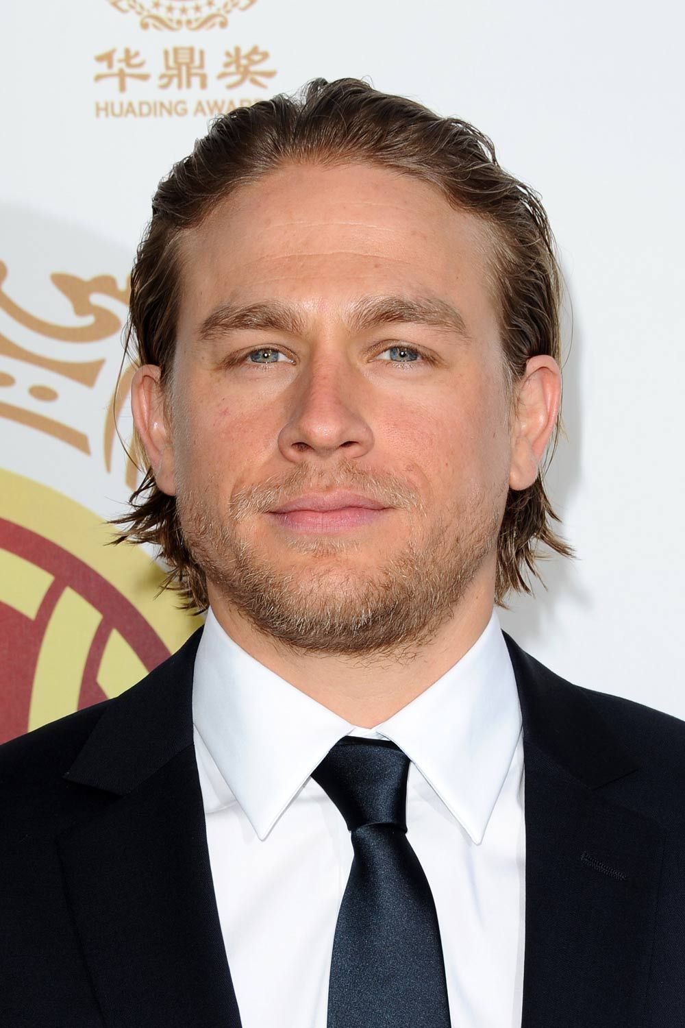 Charlie Hunnam 