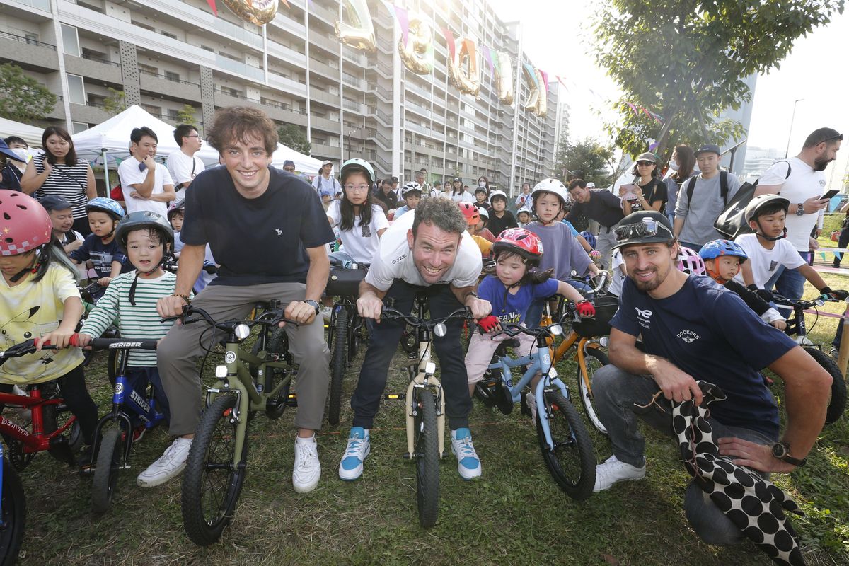 4 November 2023.9th Saitama Criterium.Bike Festa.CAVENDISH Mark (GBR) Astana Qazaqstan.SAGAN Peter (SVK) TotalEnergies.LAFAY Victor (FRA) Cofidis.Photo : Yuzuru SUNADA