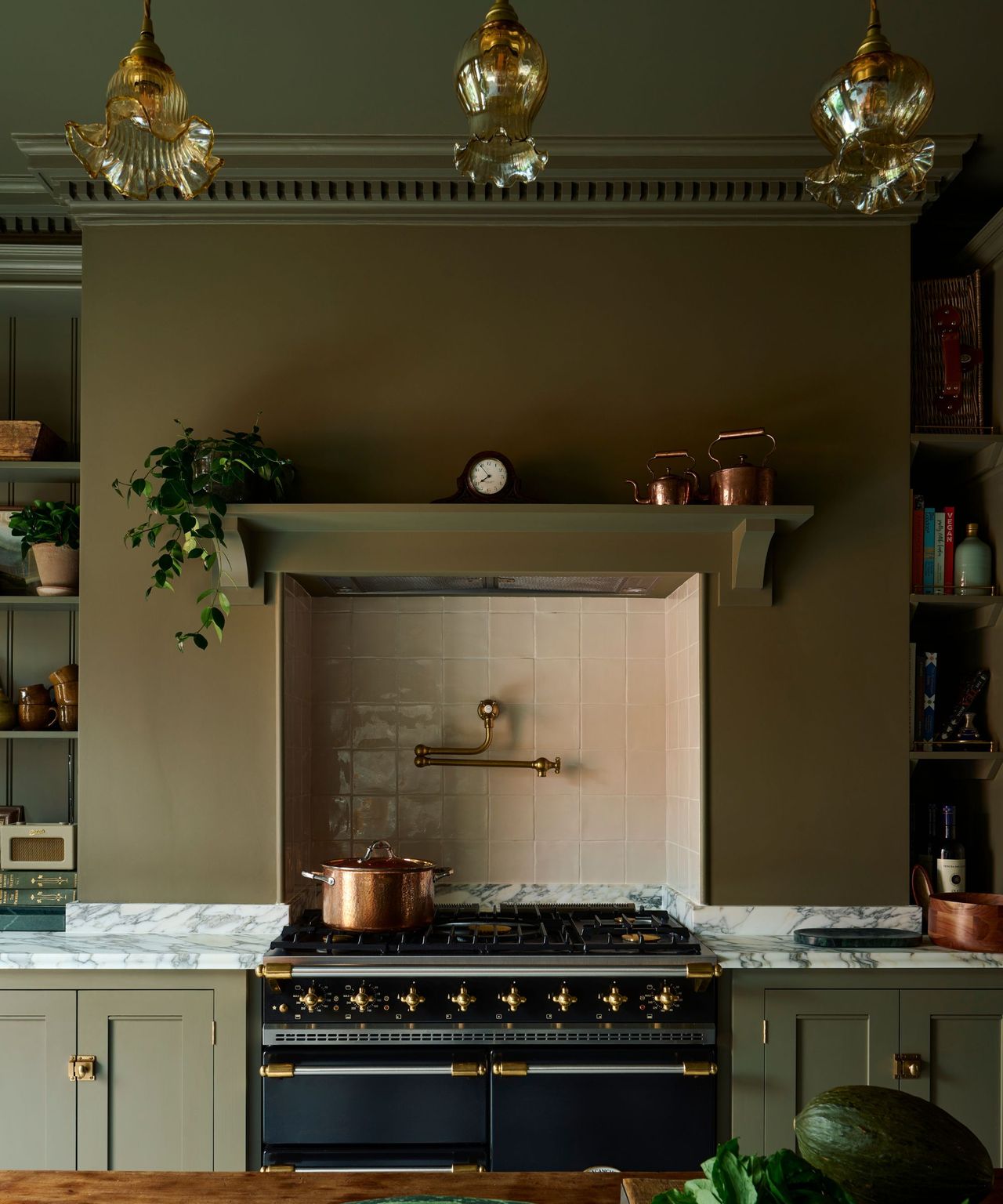 Dark green kitchen ideas: 7 ways to style this timeless color | Homes and Gardens