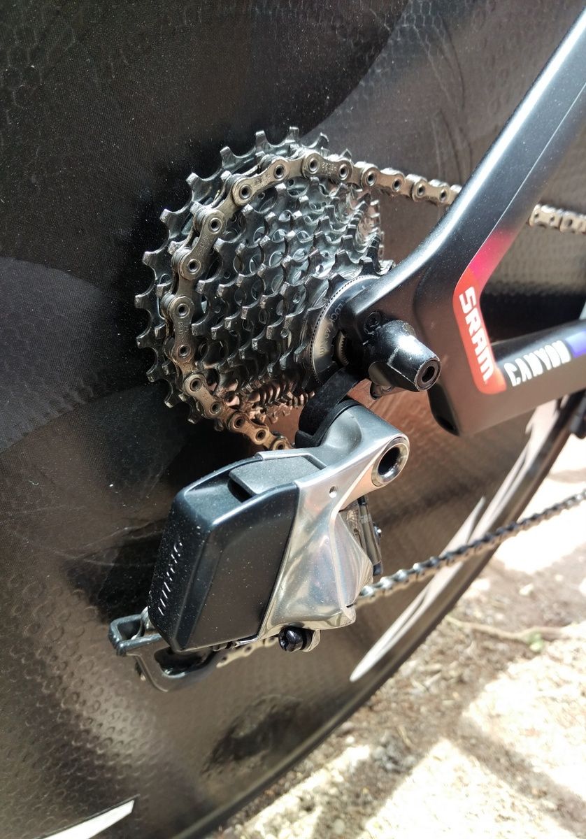 SRAM eTap for Cromwell on her Speedmax CF SLX