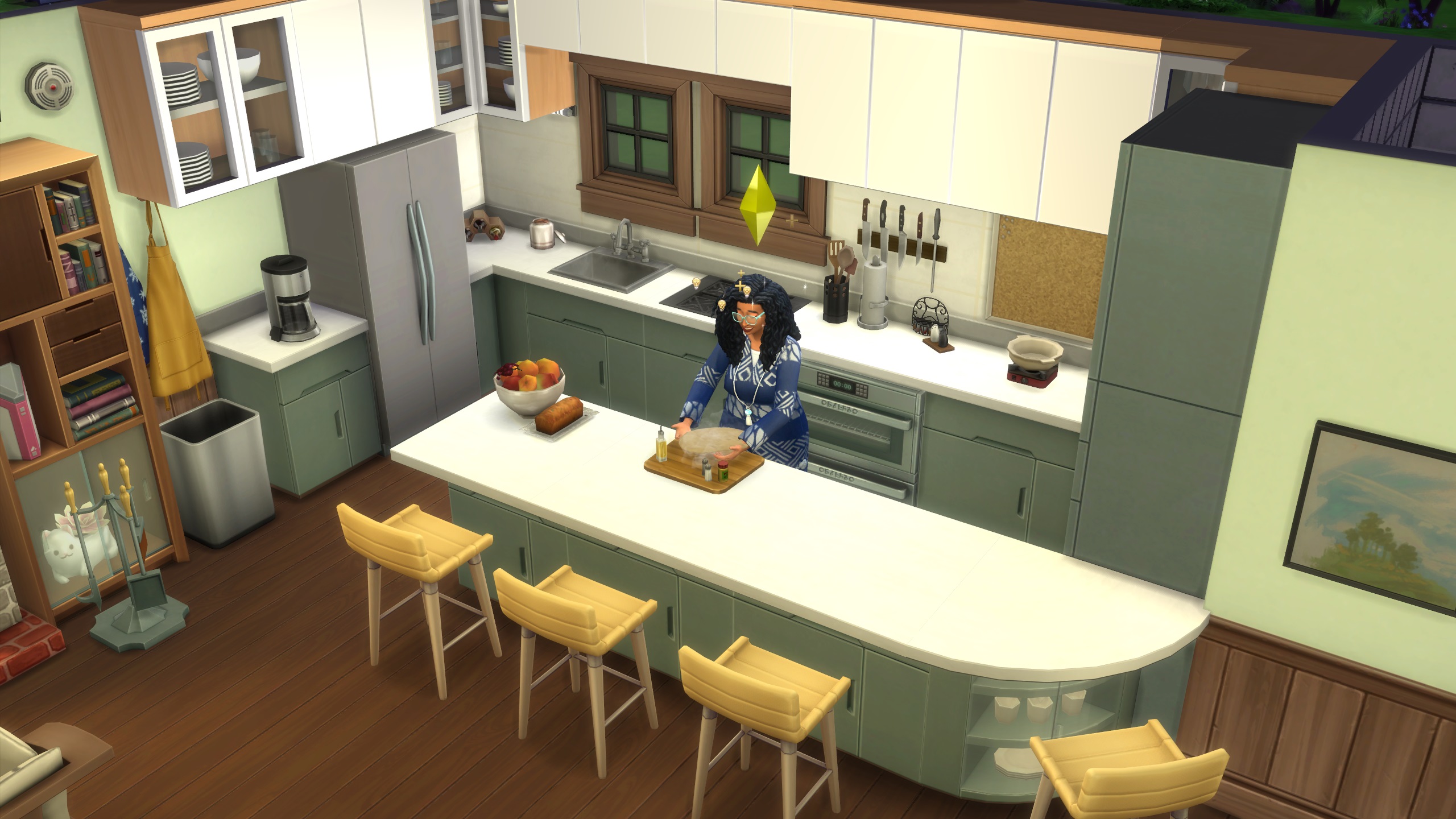 Suggerimenti per la costruzione di The Sims 4: un sim prepara il pane in una cucina con ripiani e mobili di diverse dimensioni.