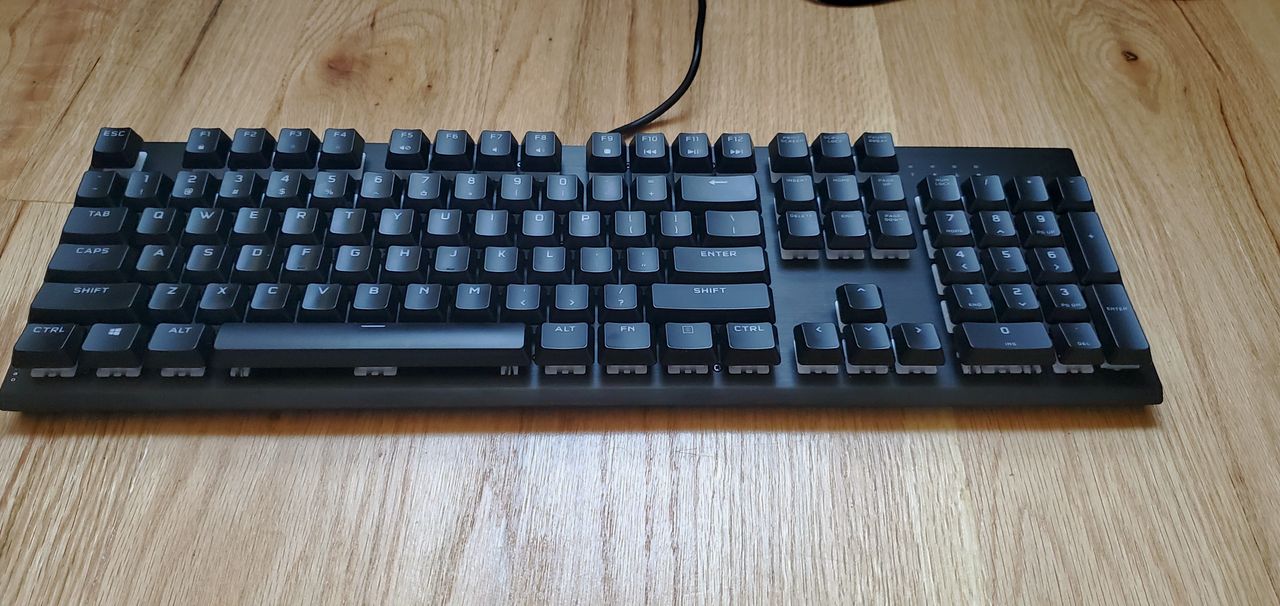 Corsair K60 RGB Pro