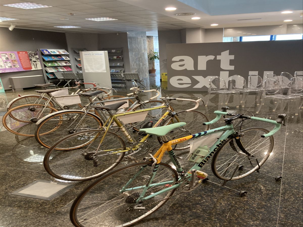 Bikes on display at the "Torinesi di Spagna&rdquo; exhibition