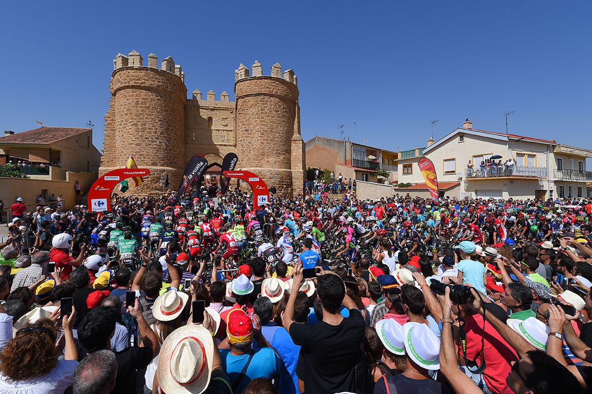 The start of stage 8 of the Vuelta a Espana