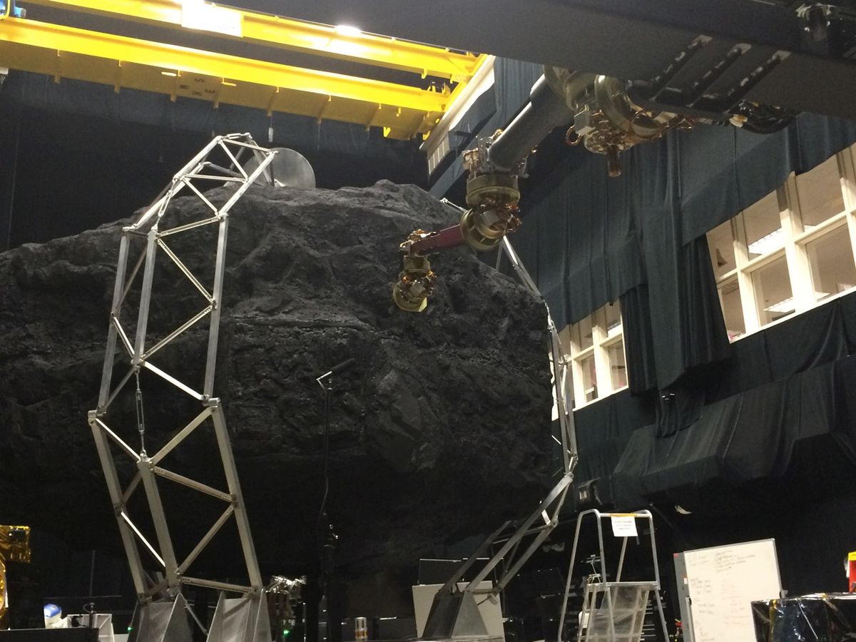 NASA's Asteroid Redirect Mission Emerges From First Planning Stages | Space