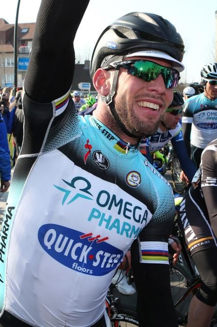 Mark Cavendish celebrates his victory in stage 2 at the Three Days of De Panne.