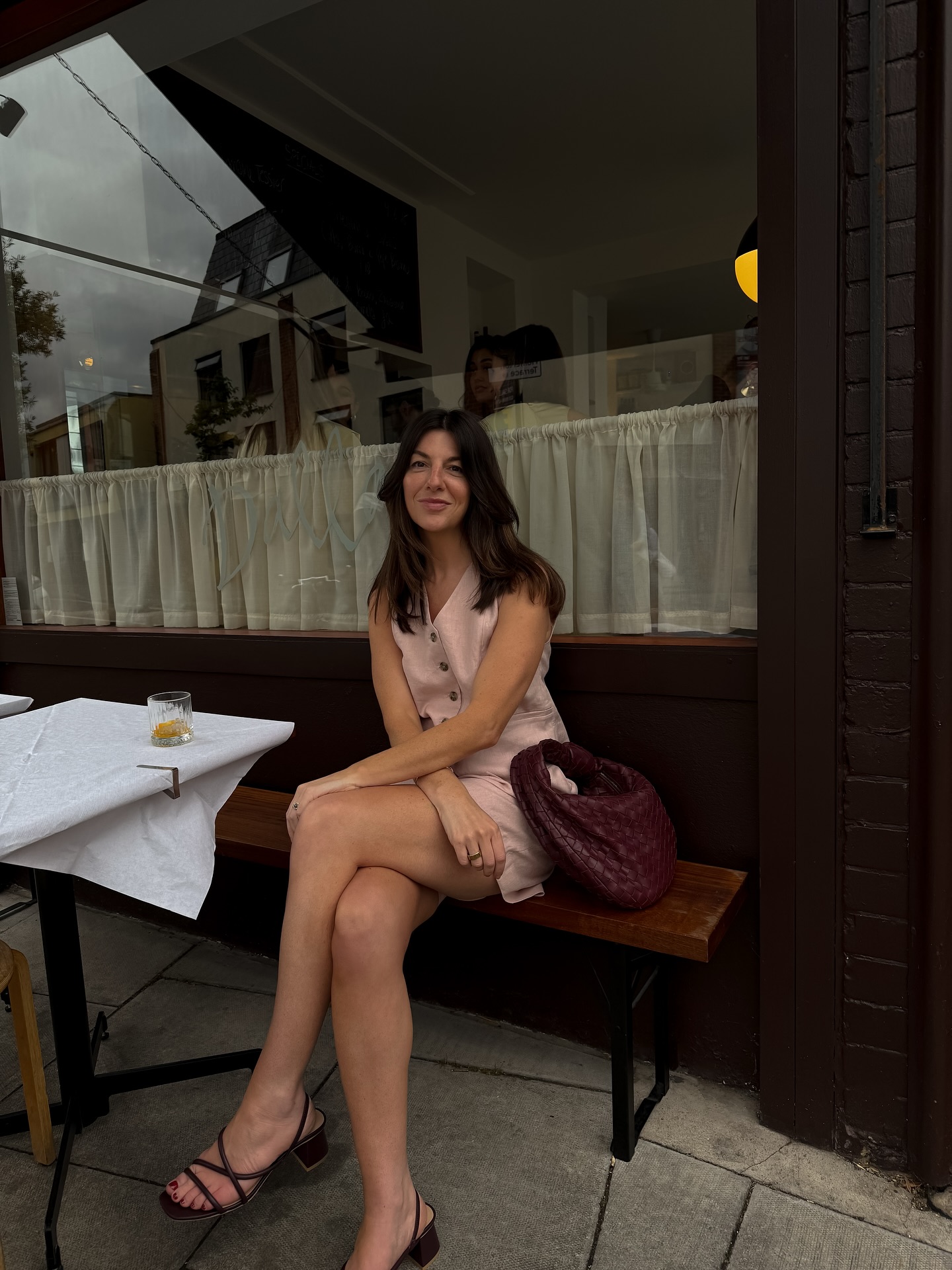 An image of @francescasaffari wearing tailored shorts, one of 2025's biggest short trends