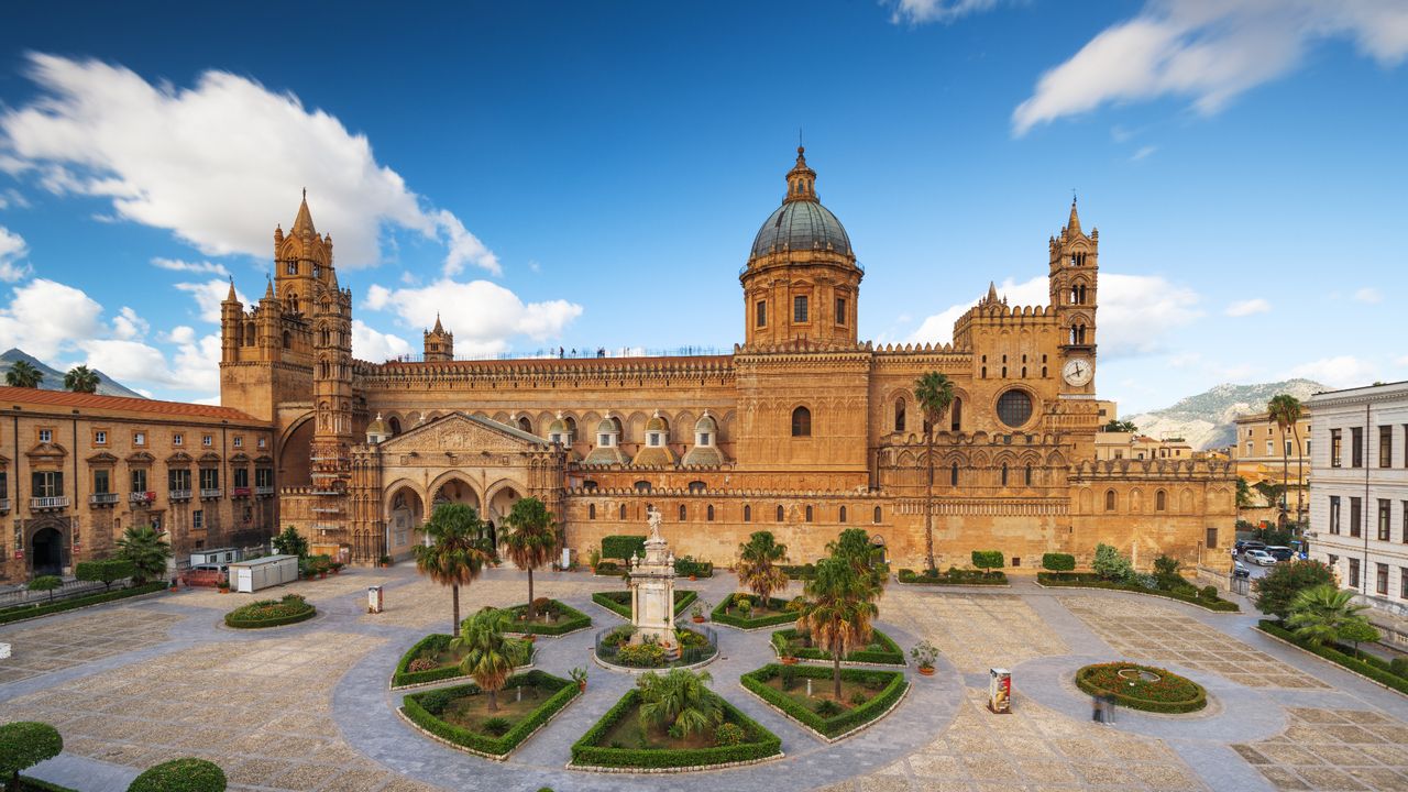 A photo of Palermo Cathedral displaying architectural evidence of its long history, including its time as a mosque