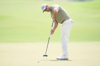 Adam Scott putting