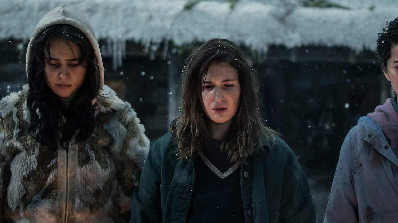 Yellowjackets Season 2 The 4 Characters Most Likely To Be Pit Girl Cinemablend