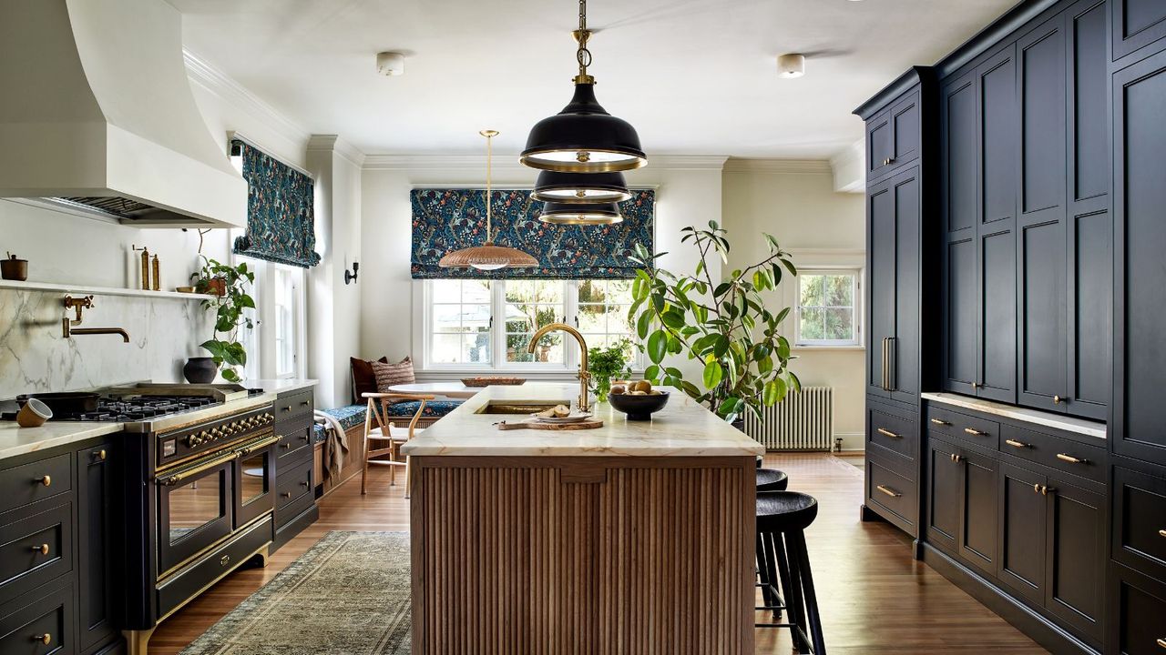 Kitchen color ideas: 25 schemes for the heart of the home | Homes and ...