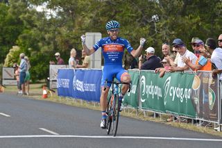 Taylor Gunman (Avanti) wins the 2015 Oceania road race title