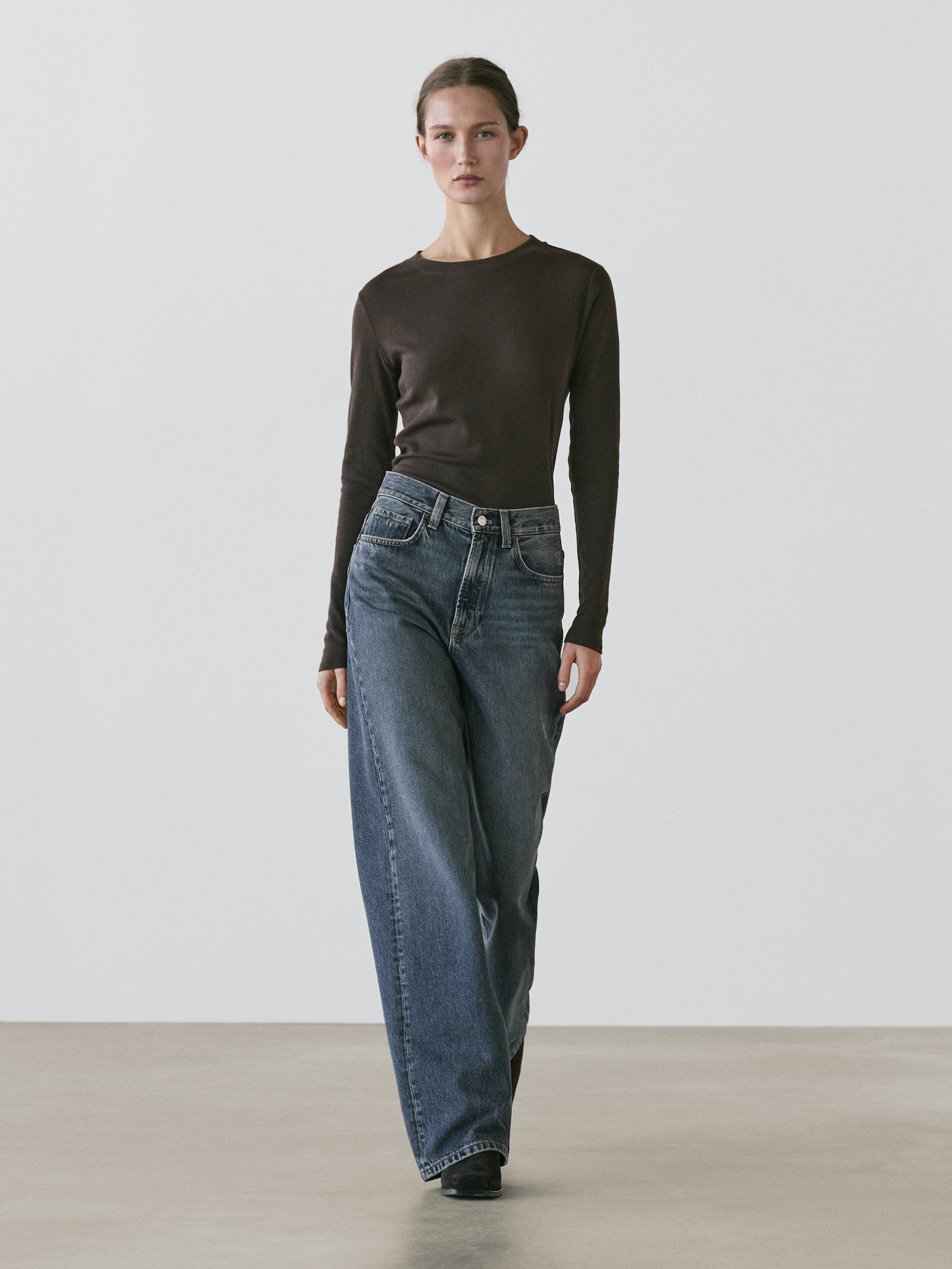 High-Waist Wide-Leg Jeans
