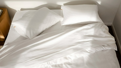 Lunya Quintessential Bedding