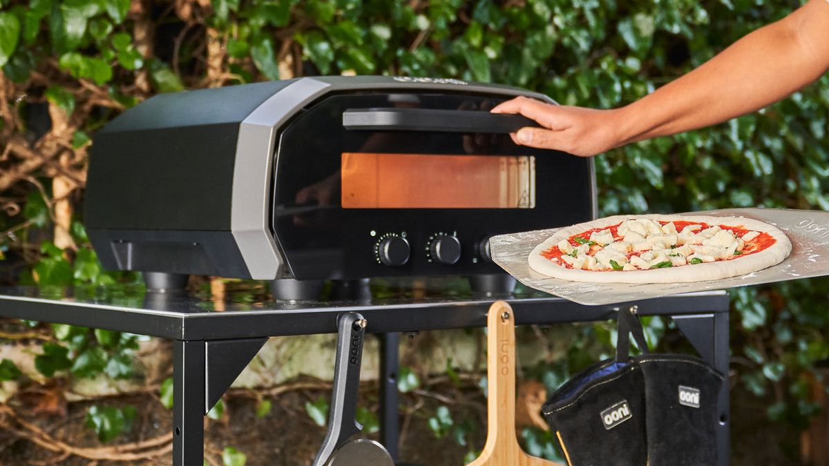 Ooni Volt 12 electric pizza oven review