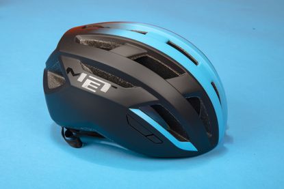 Test: Casco MET Vinci Mips