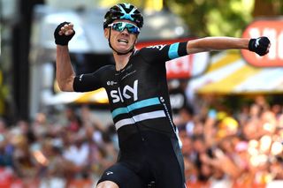 Chris Froome wins stage 8 of the 2016 Tour de France